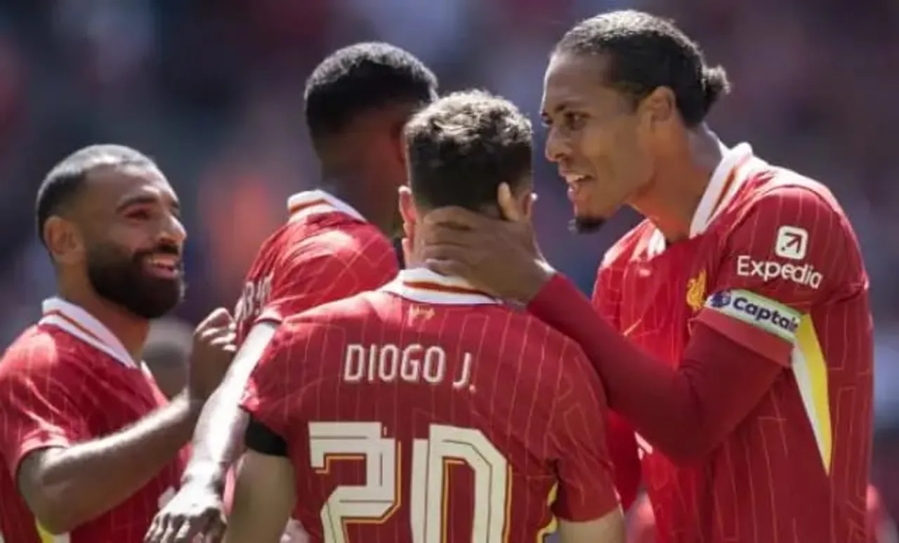 Liverpool Names Starting XI For Premier League Opener